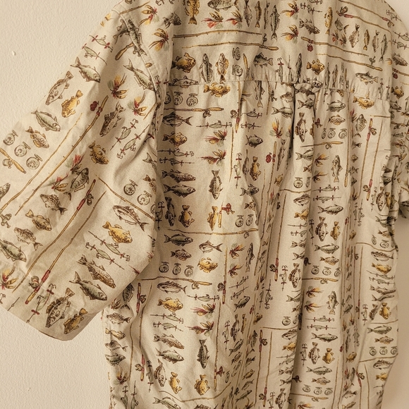 Woolrich Vintage Fly Fishing All Over Print Short Sleeve Button Down Tan Medium - Picture 7 of 9